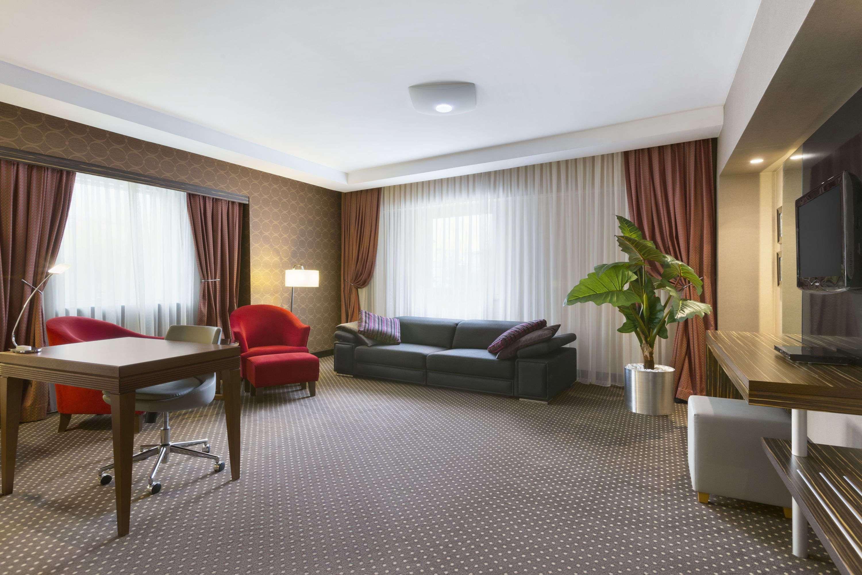 Hotel Ramada Plaza By Wyndham Izmit Kocaeli Exteriér fotografie Suite