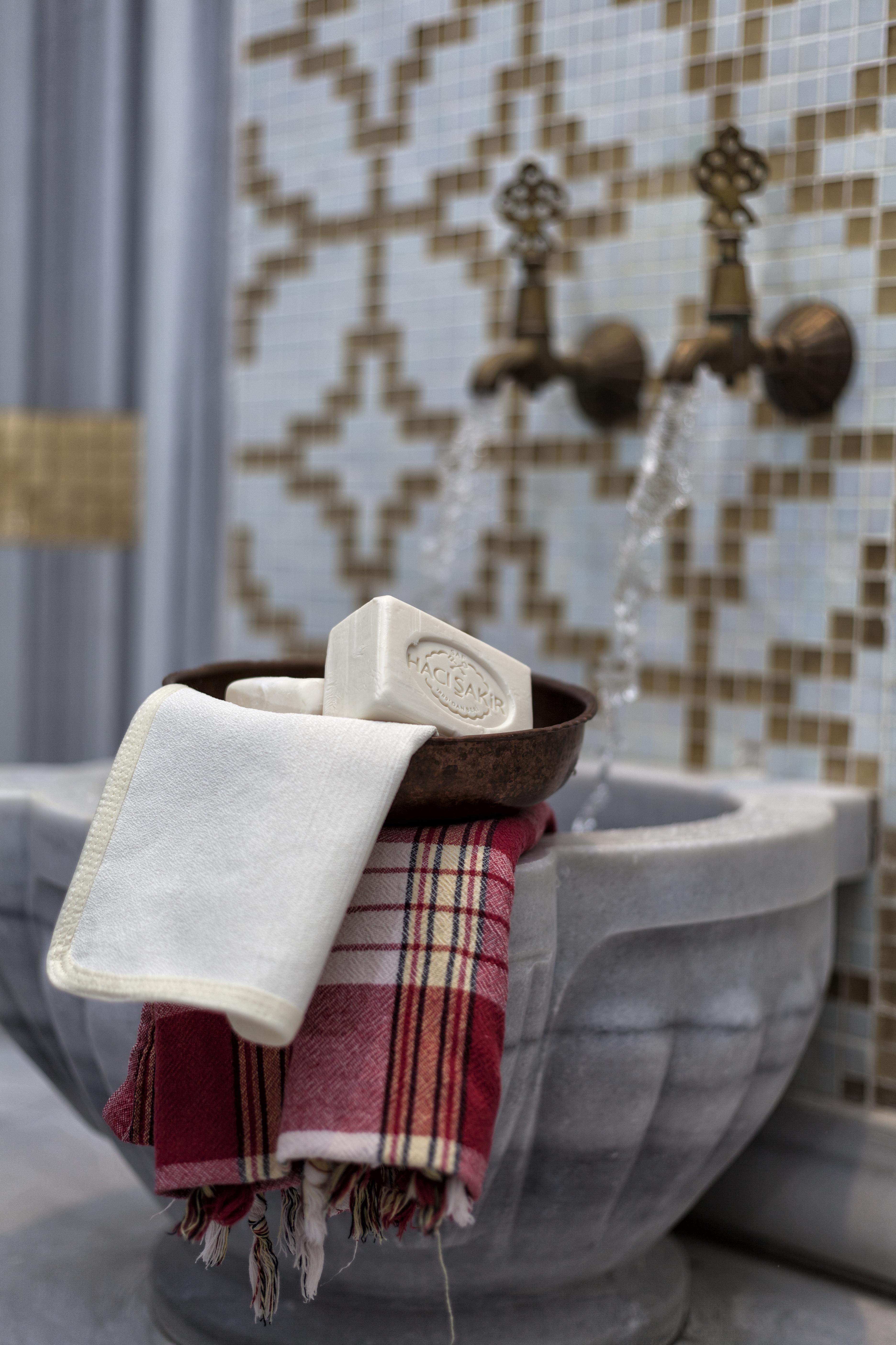Hotel Ramada Plaza By Wyndham Izmit Kocaeli Exteriér fotografie Soap and towel